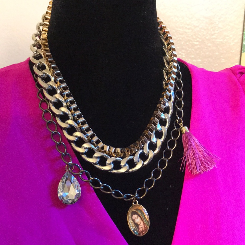 Necklace - Picture 2 of 3